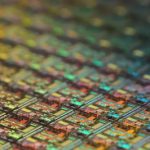 خبر خوش برای اورکلاکرها؛ انقلاب در دنیای تراشه‌ها با نسل جدید ترانزیستورهای IBM