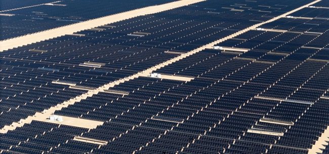 رکوردشکنی چین در زمینه تولید انرژی خورشیدی