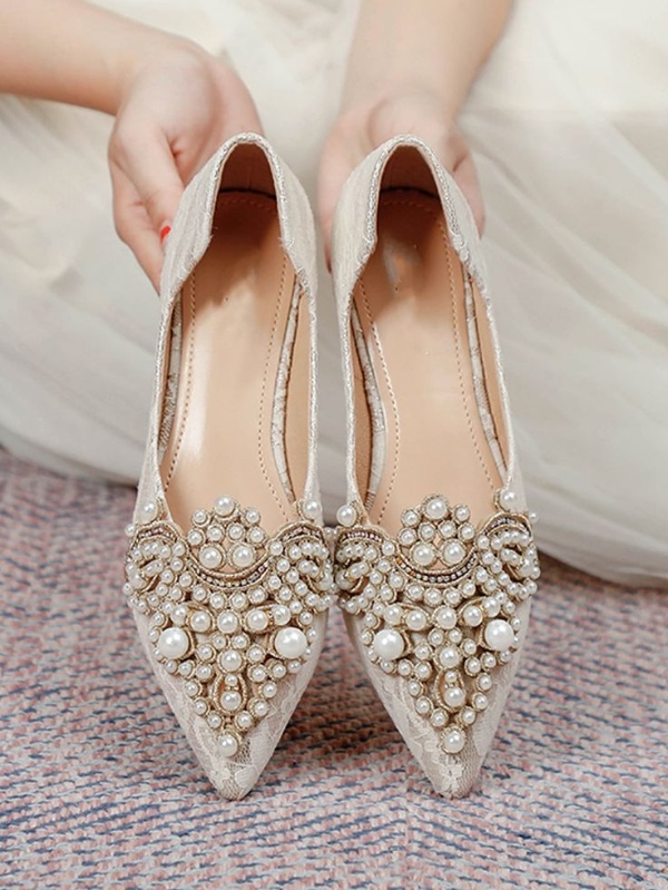 کفش عروس لاکچری مرواریدی پاشنه کوتاه زیبا