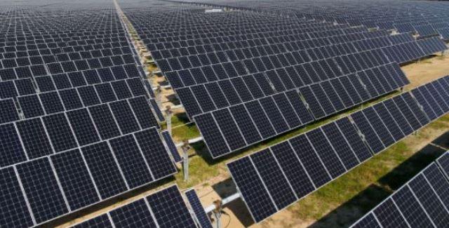 چین باز هم رکوردشکنی کرد؛ این بار در زمینه تولید انرژی خورشیدی