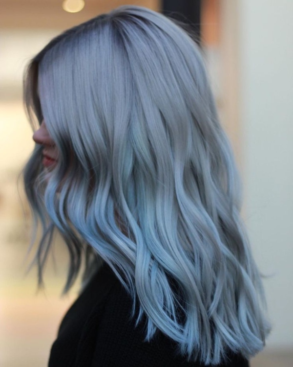 مدل رنگ موی آبی یخی دخترانه زیبا