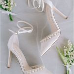 ۲۲ مدل کفش عروس مرواریدی | در نهایت سادگی، زیباترین و خوش‌پوش‌ترین عروس باش