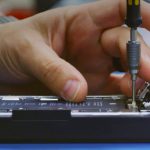 اپل استفاده از قطعات دست دوم برای تعمیر آیفون را امکان‌پذیر می‌کند