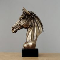 ۲۰ مدل مجسمه دکوراتیو اسب | نماد پیروزی و موفقیت در فنگ شویی رو به خونه‌ت بیار