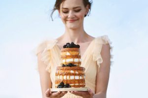 کیک روز دختر ۱۴۰۳ | جذاب‌ترین مدل‌ها و ایده‌های کیک تبریک روز دختر